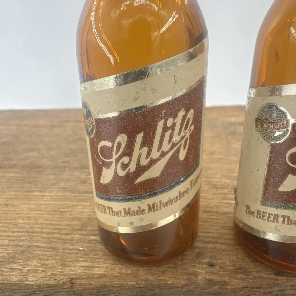 Schlitz vtg glass